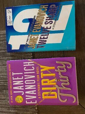 Janet Evanovich books hardback DIRTY THIRTY (SPECIAL EDITION) & TWELVE SHARP EUC